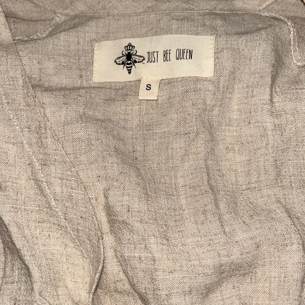 JUST BEE QUEEN sz S tan linen blend crisscross wrap/tie voluminous sleeve blouse - Picture 4 of 9